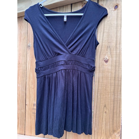 Three Dots Womens Top Small Black Sleeveless V Neck Casual Blouse‎ USA Made - Picture 2 of 6